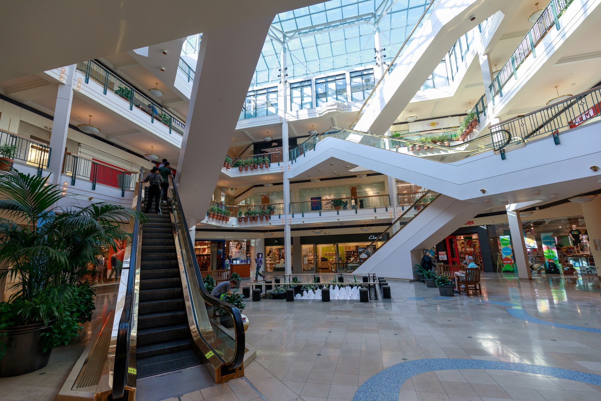 Shopping Mall